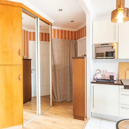 Cosy & Design 4 Guests - Eiffel Tower Parijs