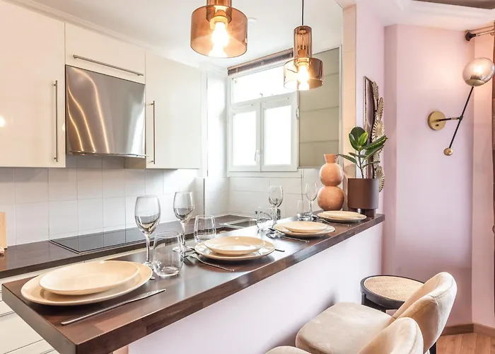 Cosy & Design 4 Guests - Eiffel Tower Appartement *